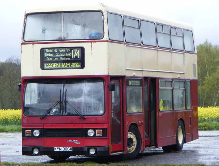 London Transport Leyland Titan TN15 T306